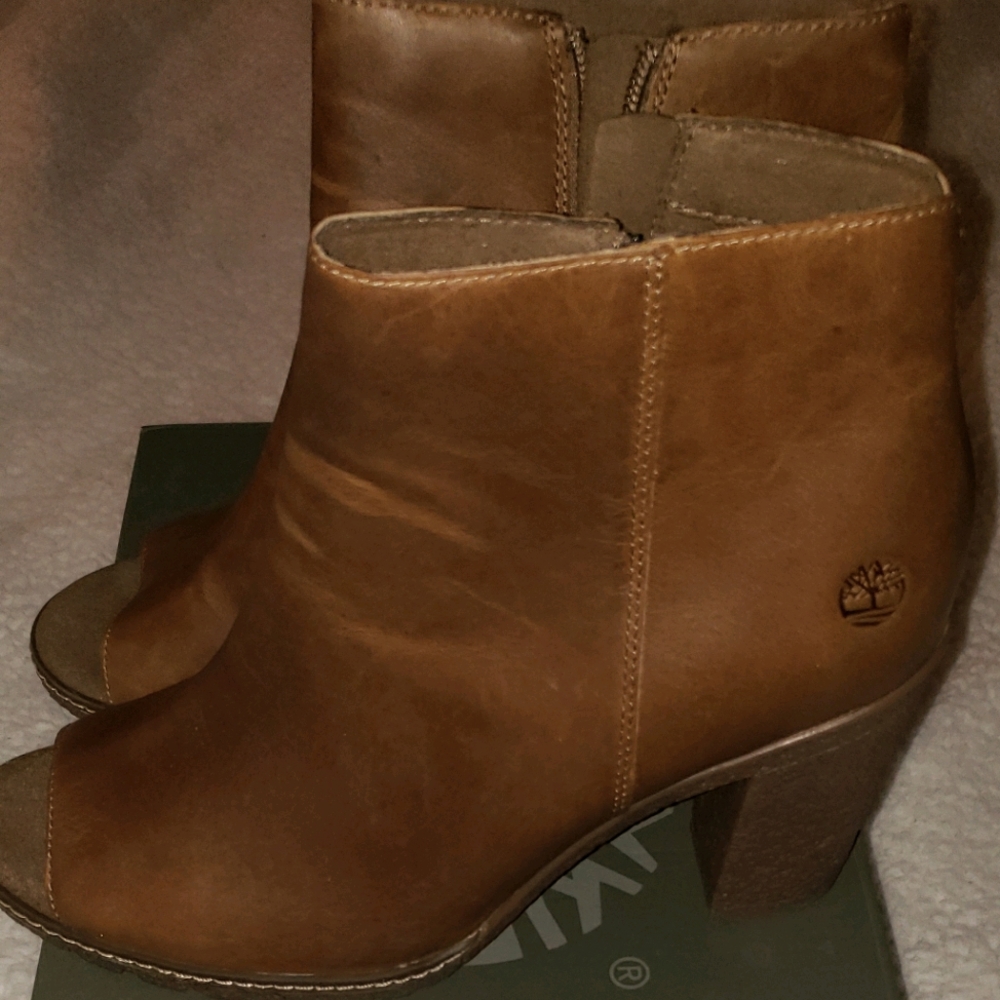 Ladies Boots